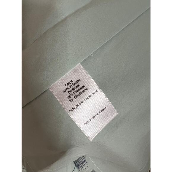 ASTR the label Women's Josie One Cold Shoulder Ruffle Floral Satin Wrap Dress - Picture 10 of 11